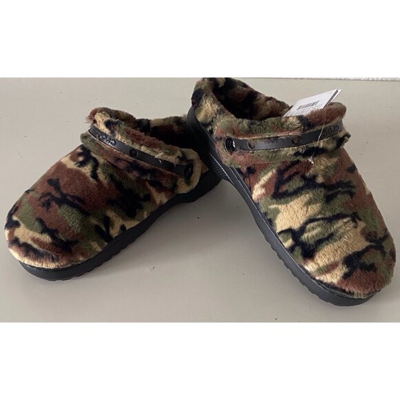 Crocs Other - Crocs Classic Unfurgettable Camo Clogs Army Green Men's Sz 9 Women's 11 NEW
